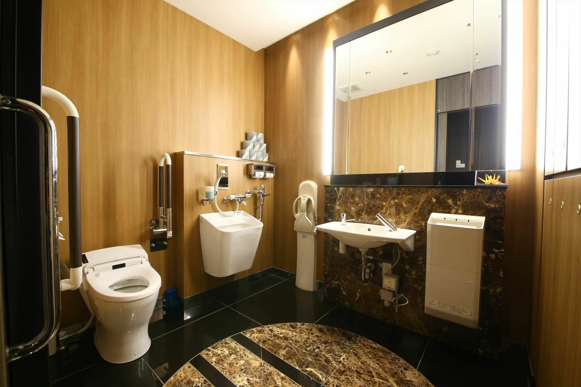 Apa Ueno Ekikita 3* Tokio